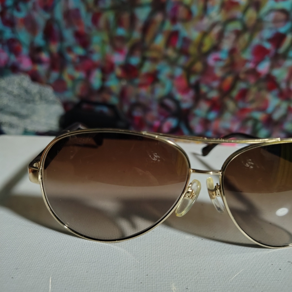 CHANEL AVIATOR sunglasses, π―% Authentic ( Firm $$,π²π₯) - Picture 14 of 14